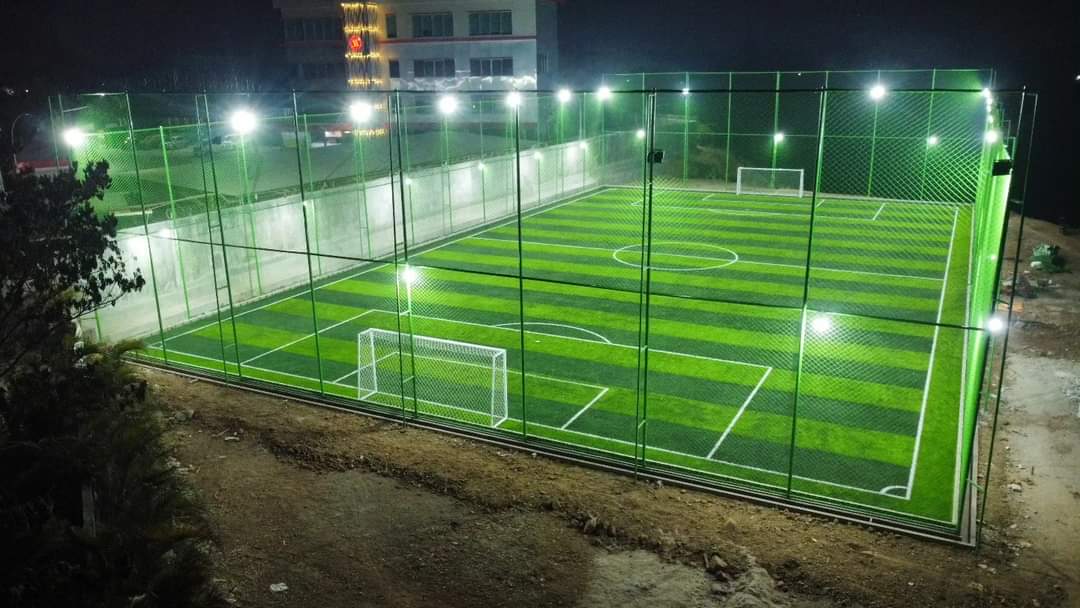 Lapangan Sepak Bola Nyaman dengan Rumput Sintetis: Solusi Modern untuk Pengalaman Bermain Terbaik